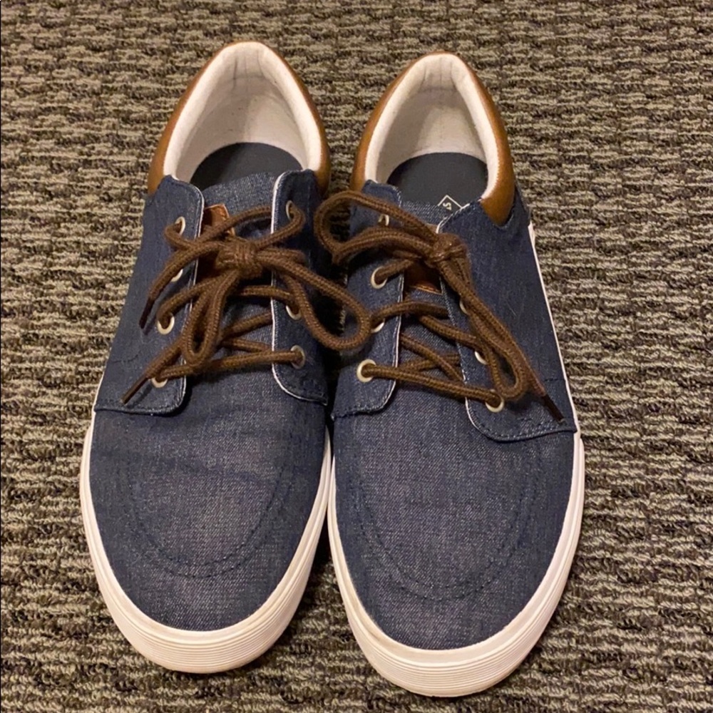 St. John’s Bay Canvas Sneakers